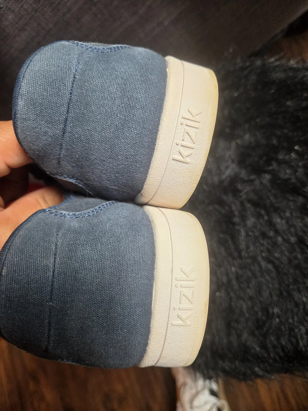 Kizik Men’s Easy-On Slip-On Loafers in Navy